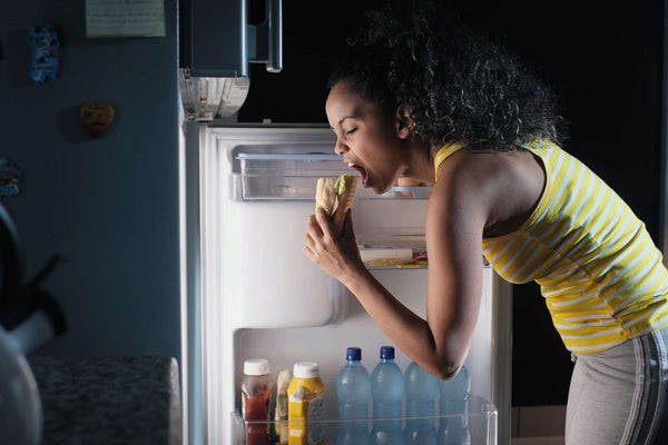 How Lack of Sleep Affects Junk Food Cravings