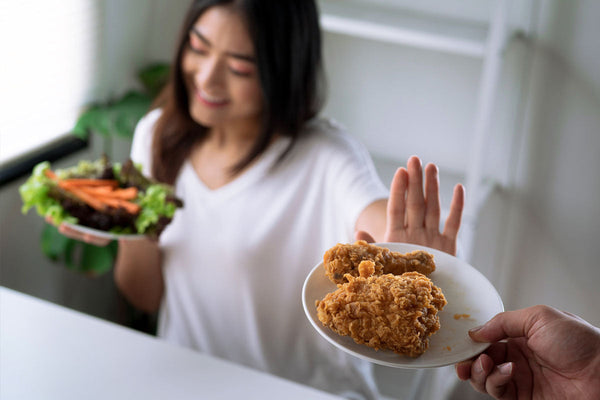 Feeling Hungry? 5 Simple and Effective Ways to Control Hunger