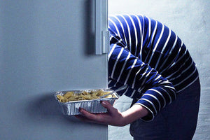 How Many Hours Before Bed Should I Stop Eating?